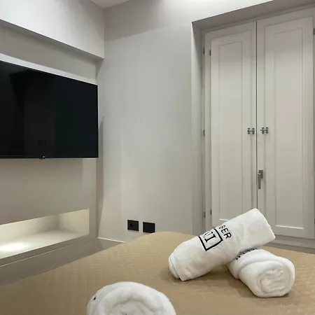 Fully Renovated 2br Spacious & Stylish Town House - Premium Location * Olbia