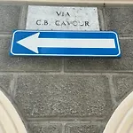 アパート Spacious Renovated 2br Townhouse Cavour 41, Historic Centre オルビア