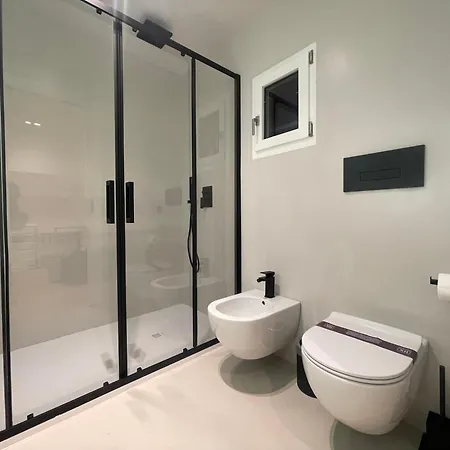 Fully Renovated 2br Spacious & Stylish Town House - Premium Location Apartment Olbia