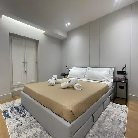 Apartment Fully Renovated 2br Spacious & Stylish Town House - Premium Location *